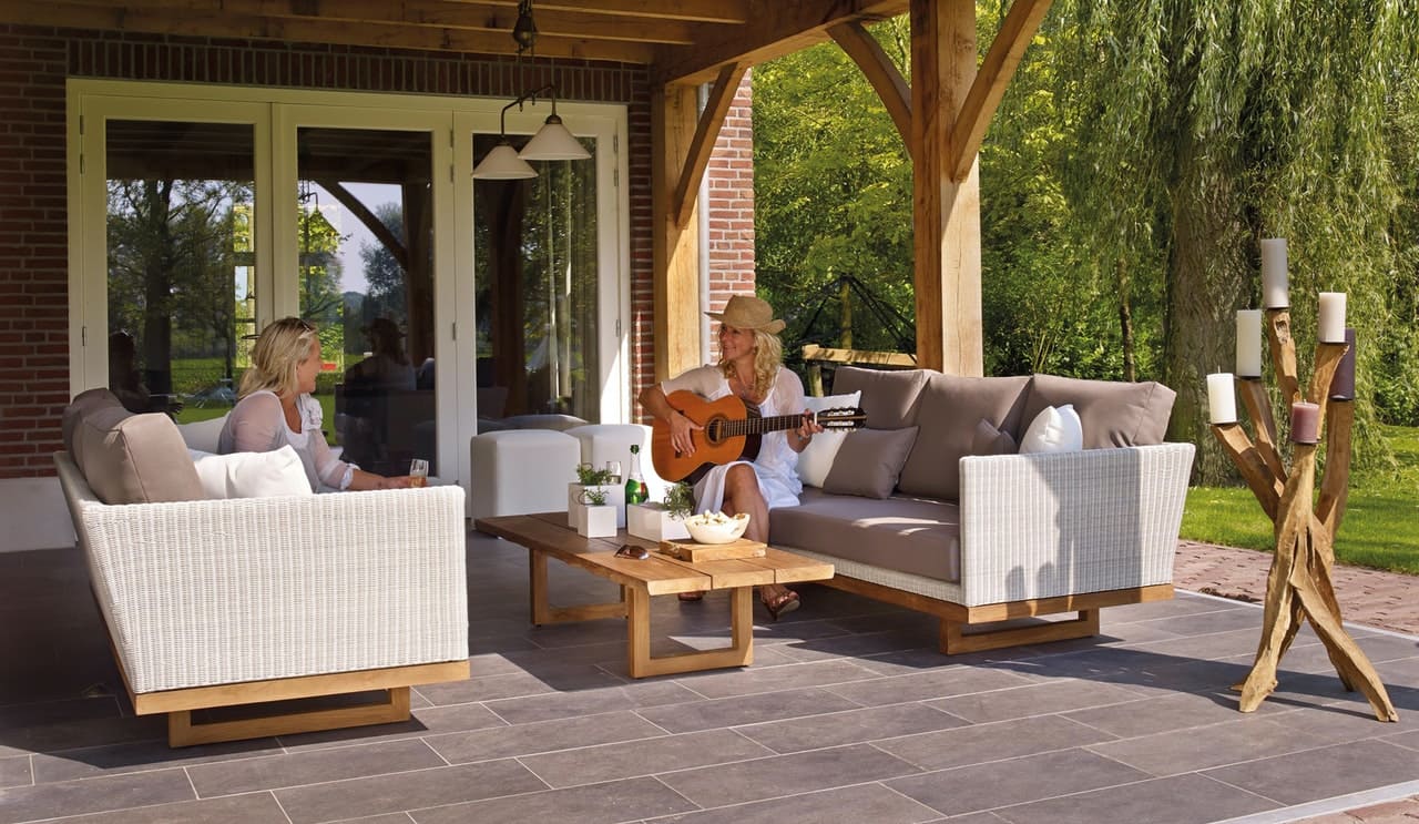 knusse woonkamer in de tuin knusse woonkamer in de tuin